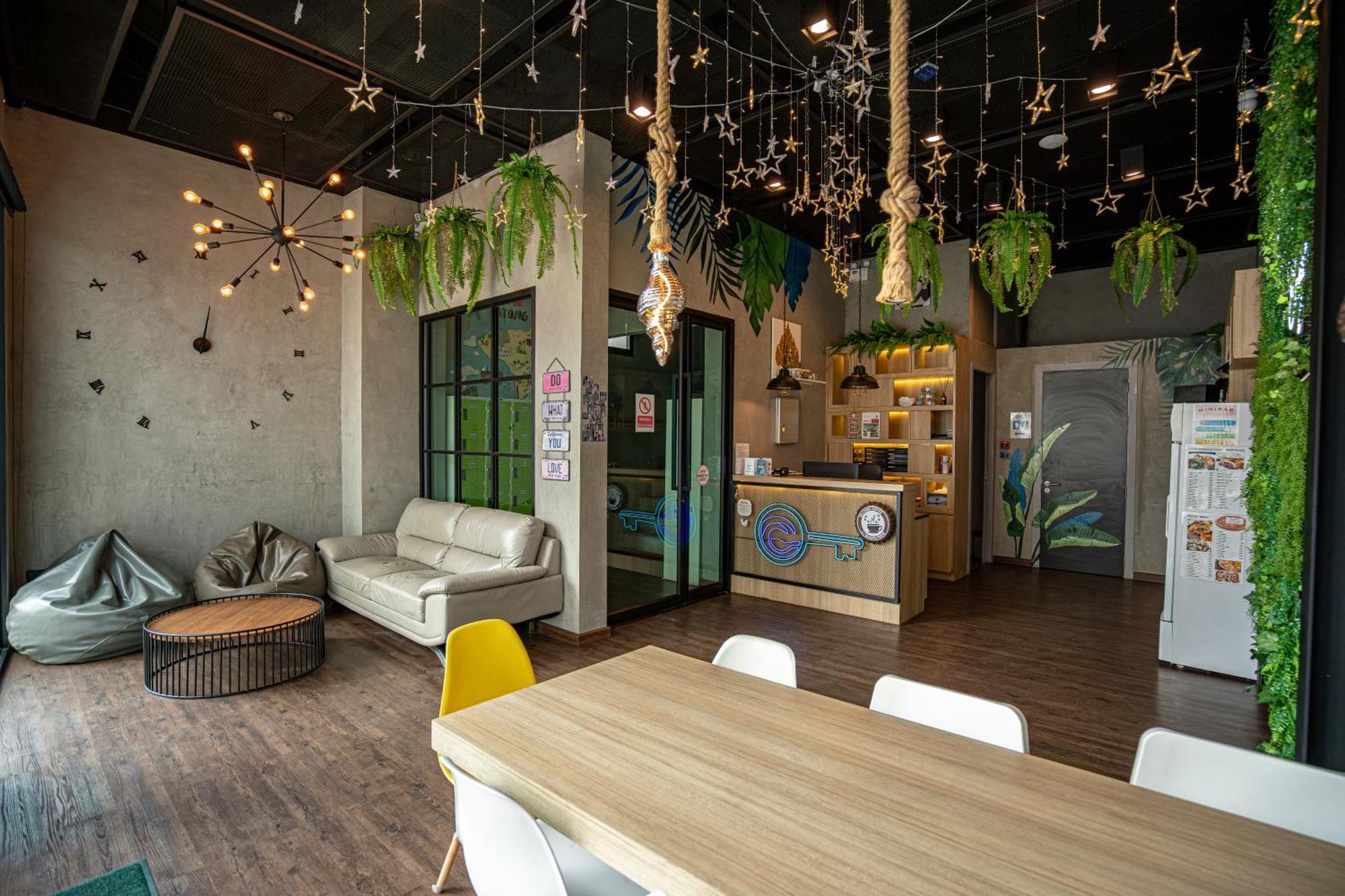 Albergue Poshtel (adults Only) *